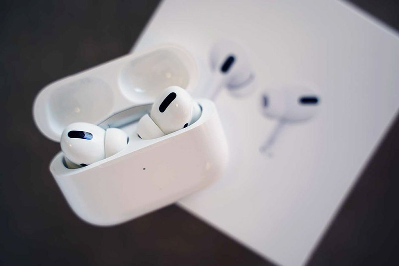 Airpods Pro右耳异响有杂音怎么办？