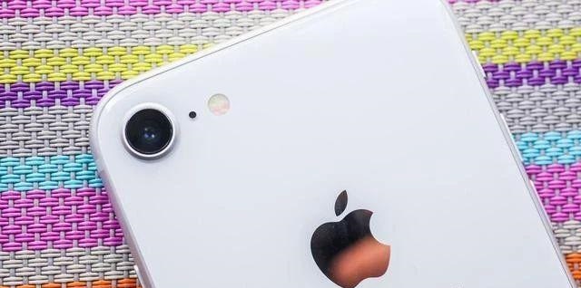 现在是否是入手 iPhone 8 最佳时机？| iPhone 8 真实使用体验