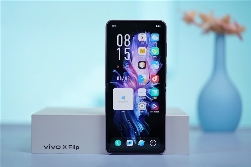 目前适配最完美的小折叠！vivo X Flip评测：超好看超能打