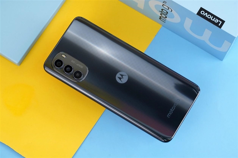 升芯换屏还有光学防抖！moto G71s评测：千元性价比新卷王