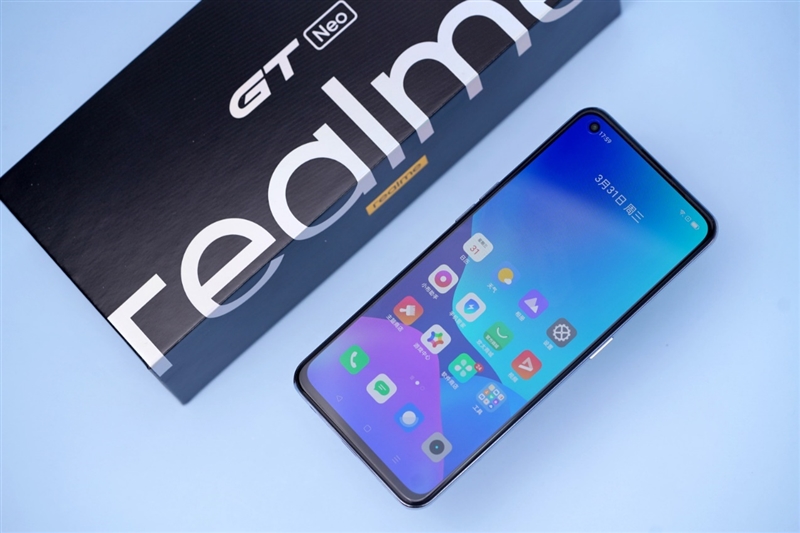 首发天玑1200比肩骁龙865+！realme GT Neo评测：顶配只要2299的性价比旗舰新王