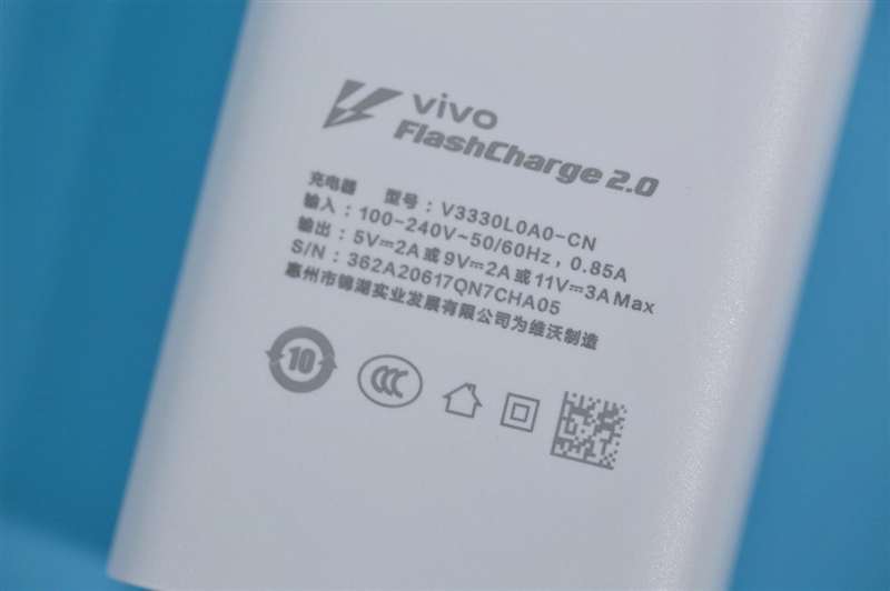 广角不畸形、对焦自动档！vivo S7评测：揭开4400万前置双摄的秘密