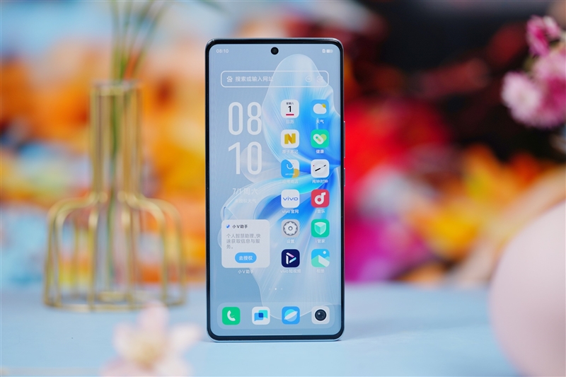 8mm机身下的续航王者！vivo S18评测：5000mAh超薄蓝海电池 轻松用一天半