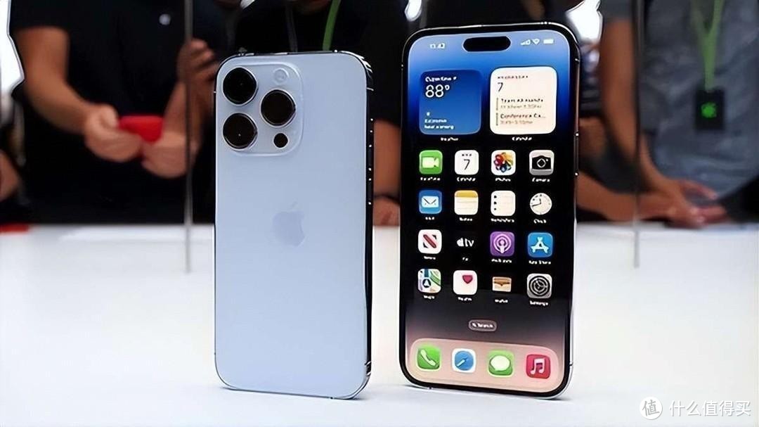 苹果开始“妥协”，iPhone 15 Pro又跌，iPhone16来前惊喜价！