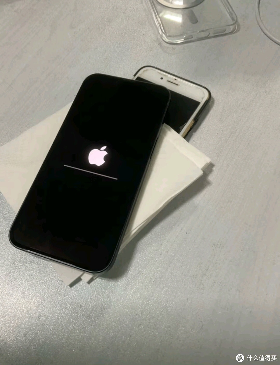 iPhone 14黄色版惊艳上市！适合潮流达人？