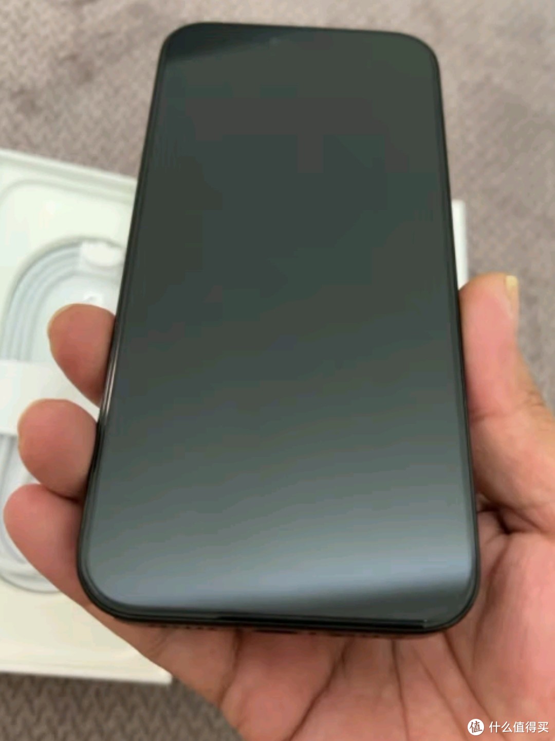 哇！iPhone 16 Pro Max，白色钛金属的诱惑！