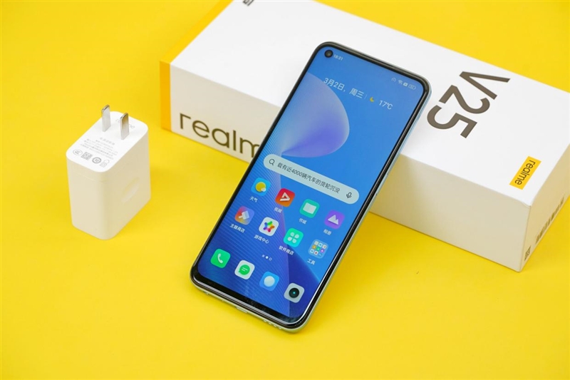 19GB内存用几年都不会卡！realme V25评测：拍照不像千元机