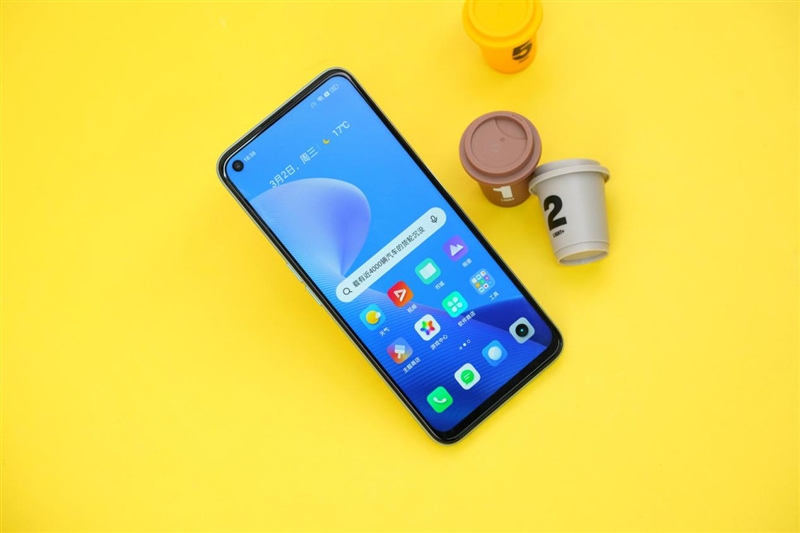 19GB内存用几年都不会卡！realme V25评测：拍照不像千元机