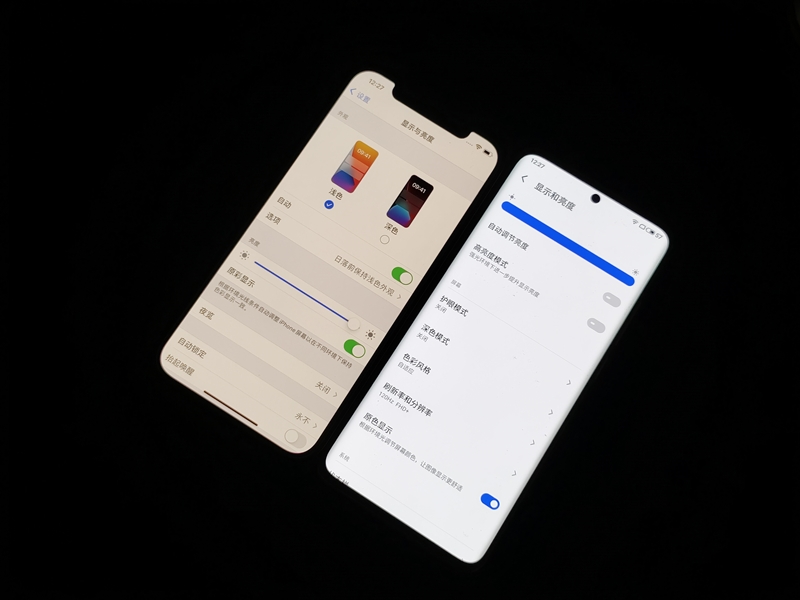 魅族 18对决iPhone 12全面评测：满血小屏绝代双骄