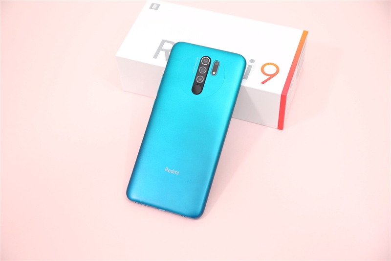 联发科神U性能逆袭！Redmi 9评测：799元的四摄小钢炮