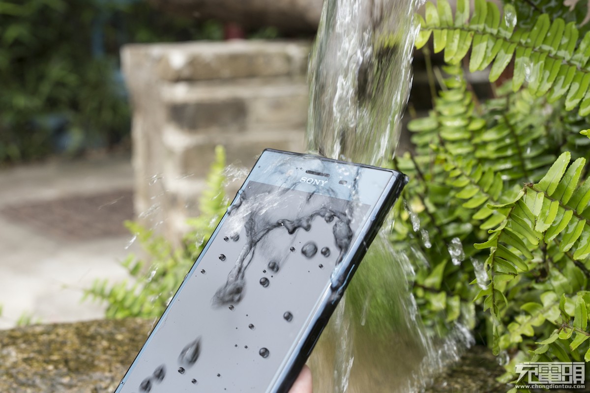 高颜值是一种姿态 索尼Xperia XZ Premium评测-果粉迷