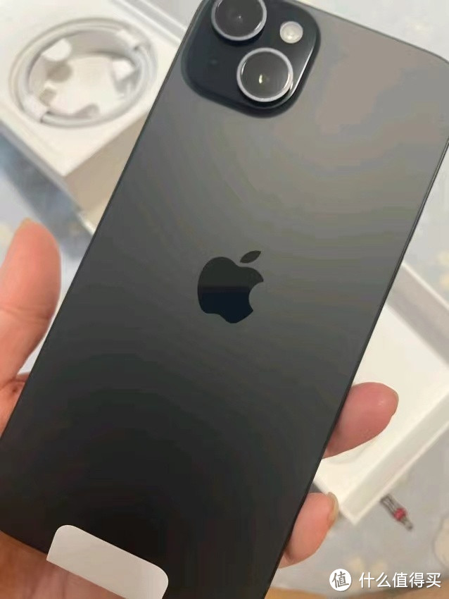 苹果iPhone 15 Plus，性能与创新完美结合！